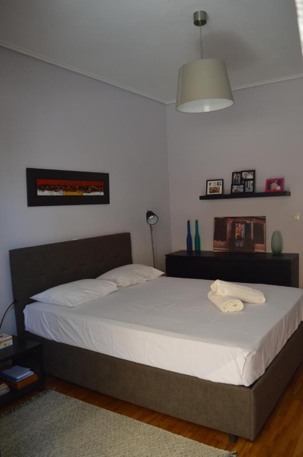 Central Kalamata Cozy Apartment ภายนอก รูปภาพ
