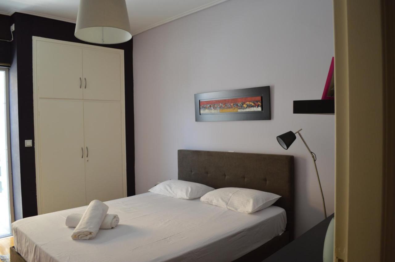 Central Kalamata Cozy Apartment ภายนอก รูปภาพ