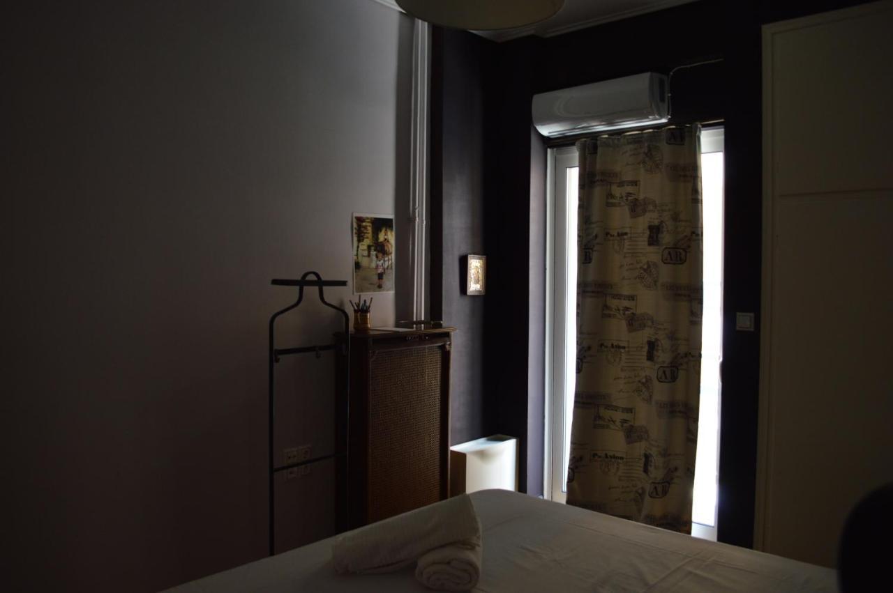 Central Kalamata Cozy Apartment ภายนอก รูปภาพ