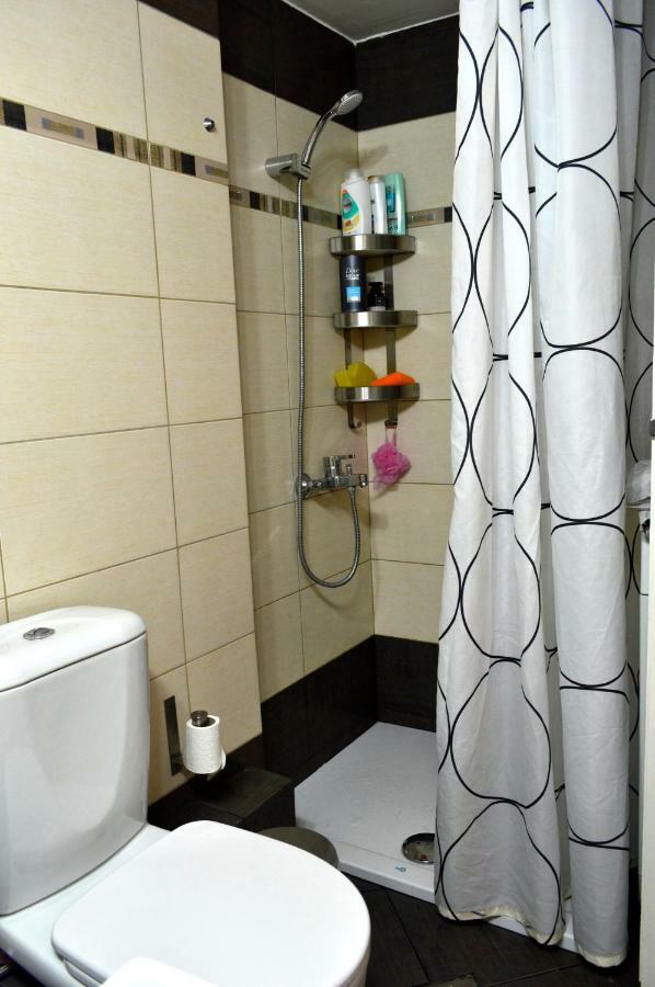 Central Kalamata Cozy Apartment ภายนอก รูปภาพ