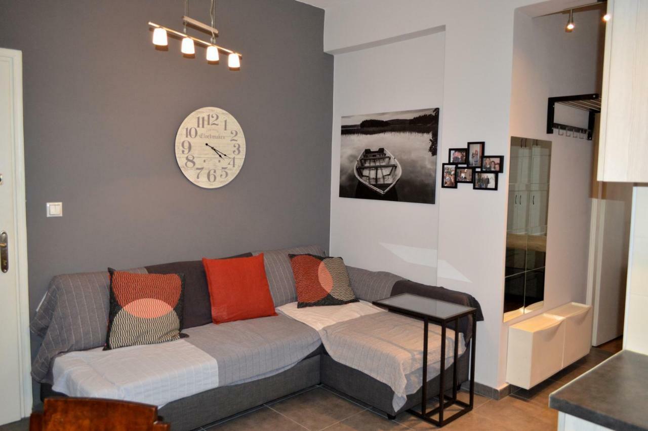 Central Kalamata Cozy Apartment ภายนอก รูปภาพ