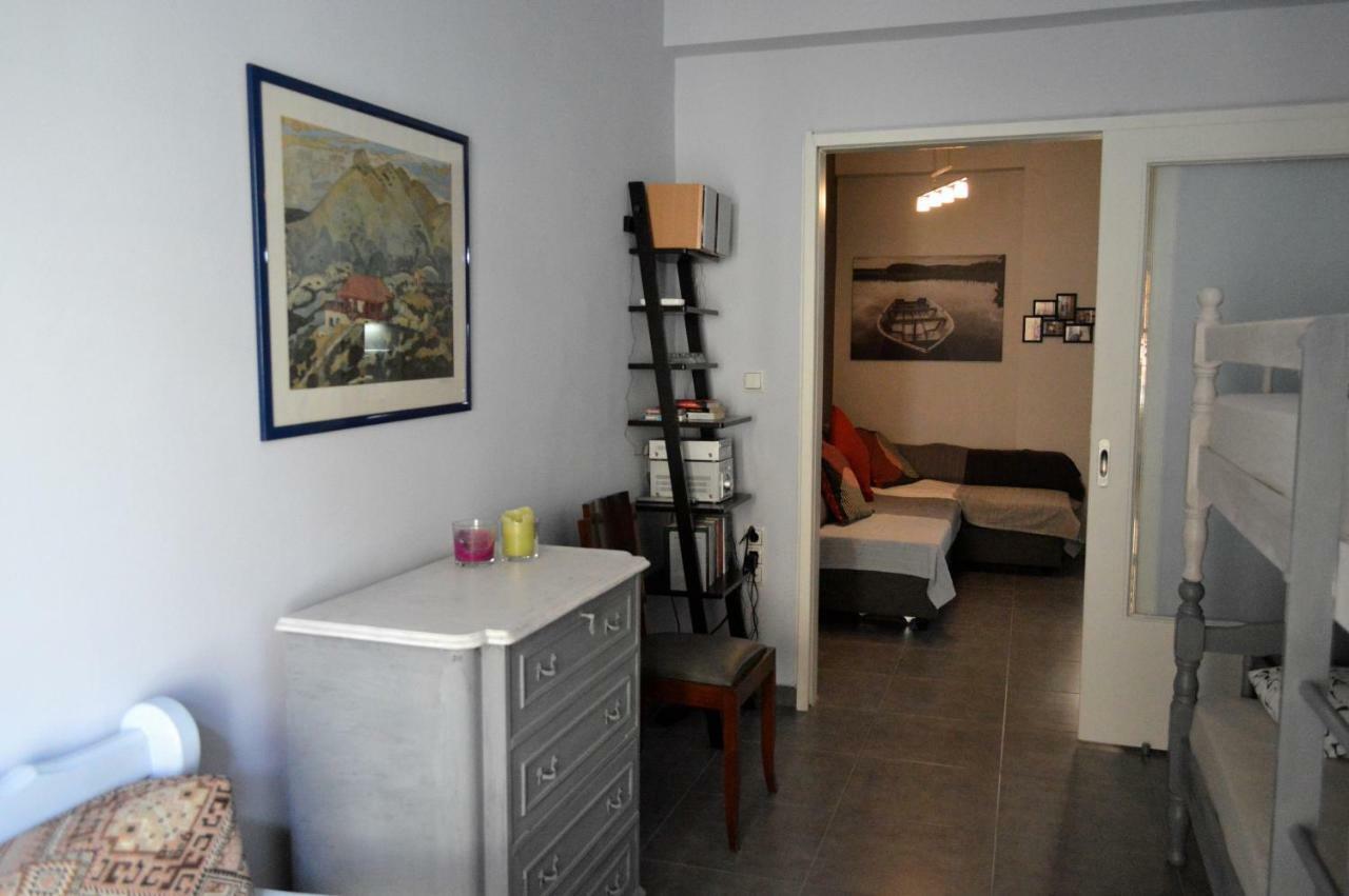 Central Kalamata Cozy Apartment ภายนอก รูปภาพ